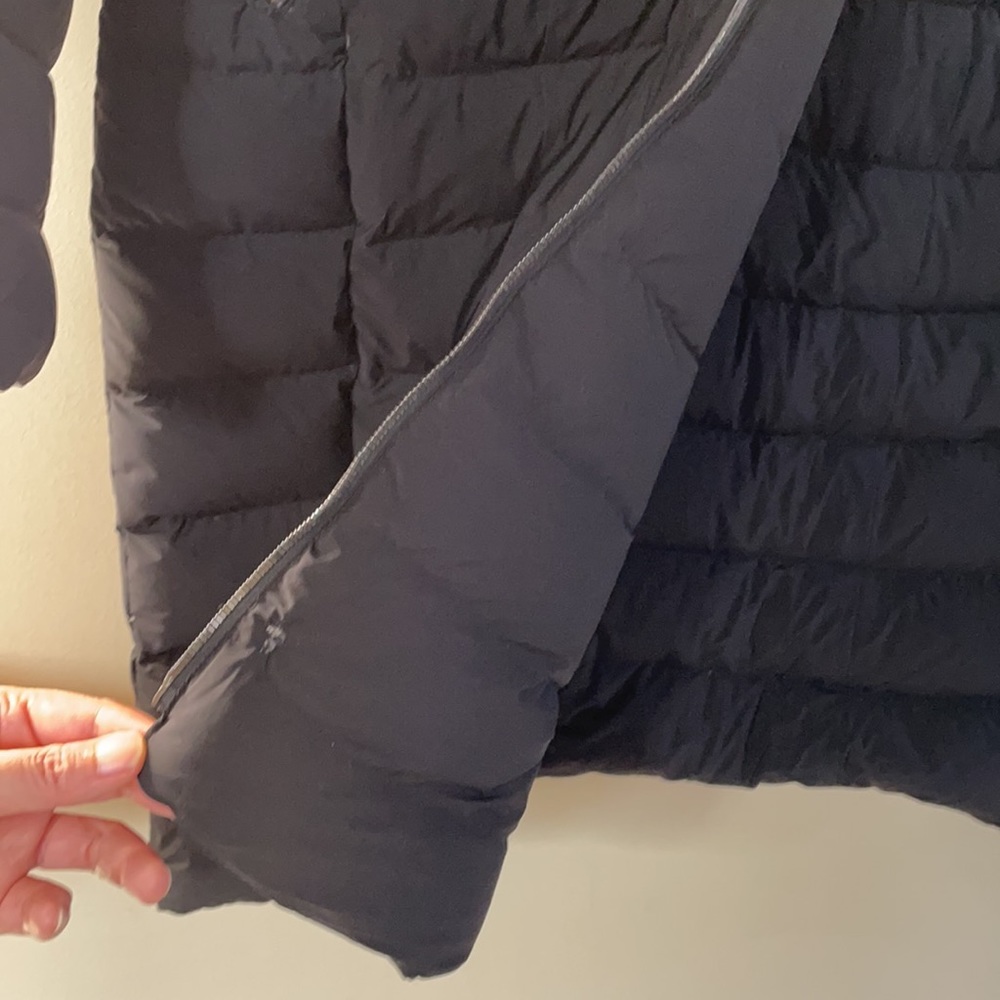 Moncler Barge Quilted Down coat - Picture 15 of 15